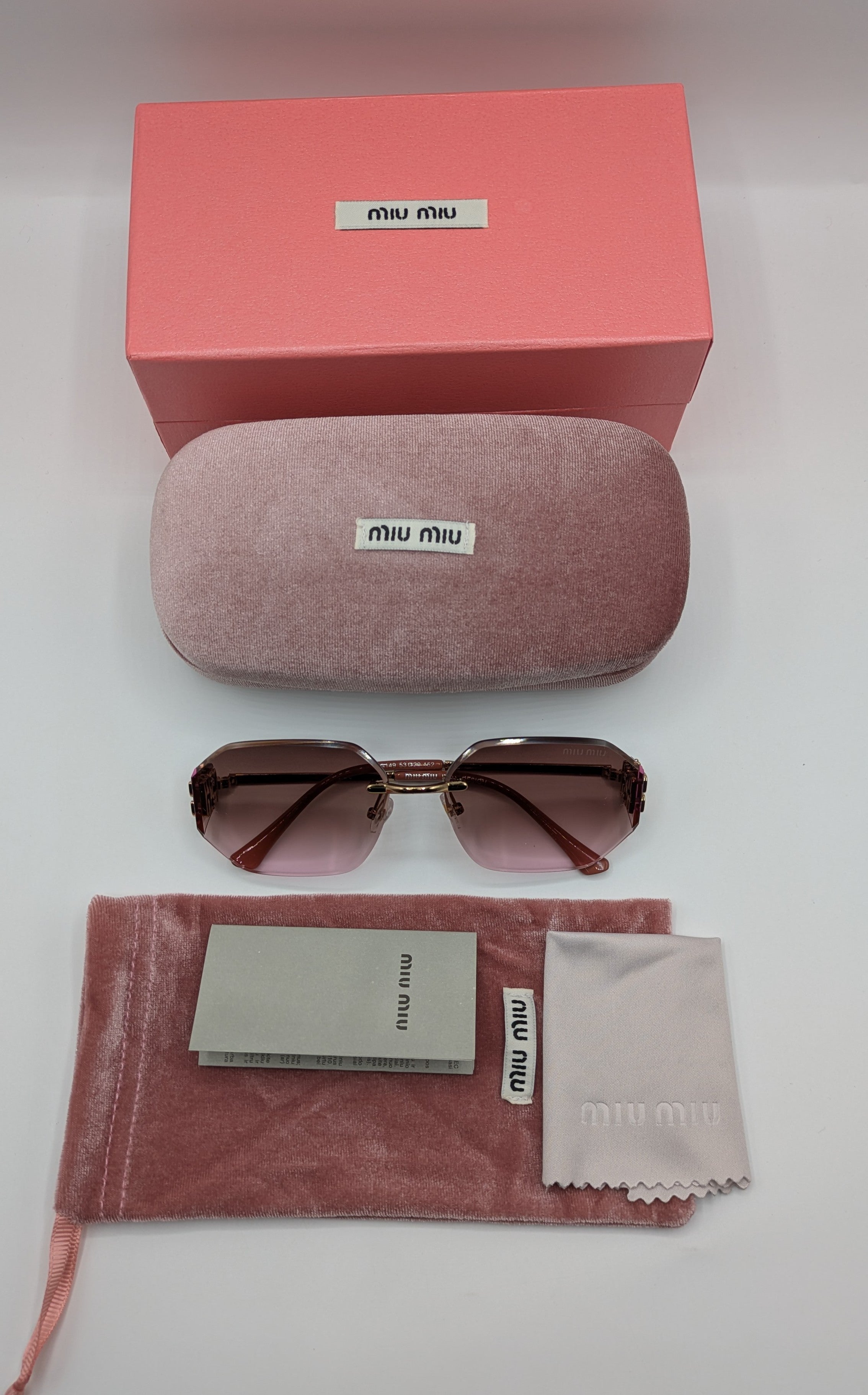 MIU MIU PREMIUM