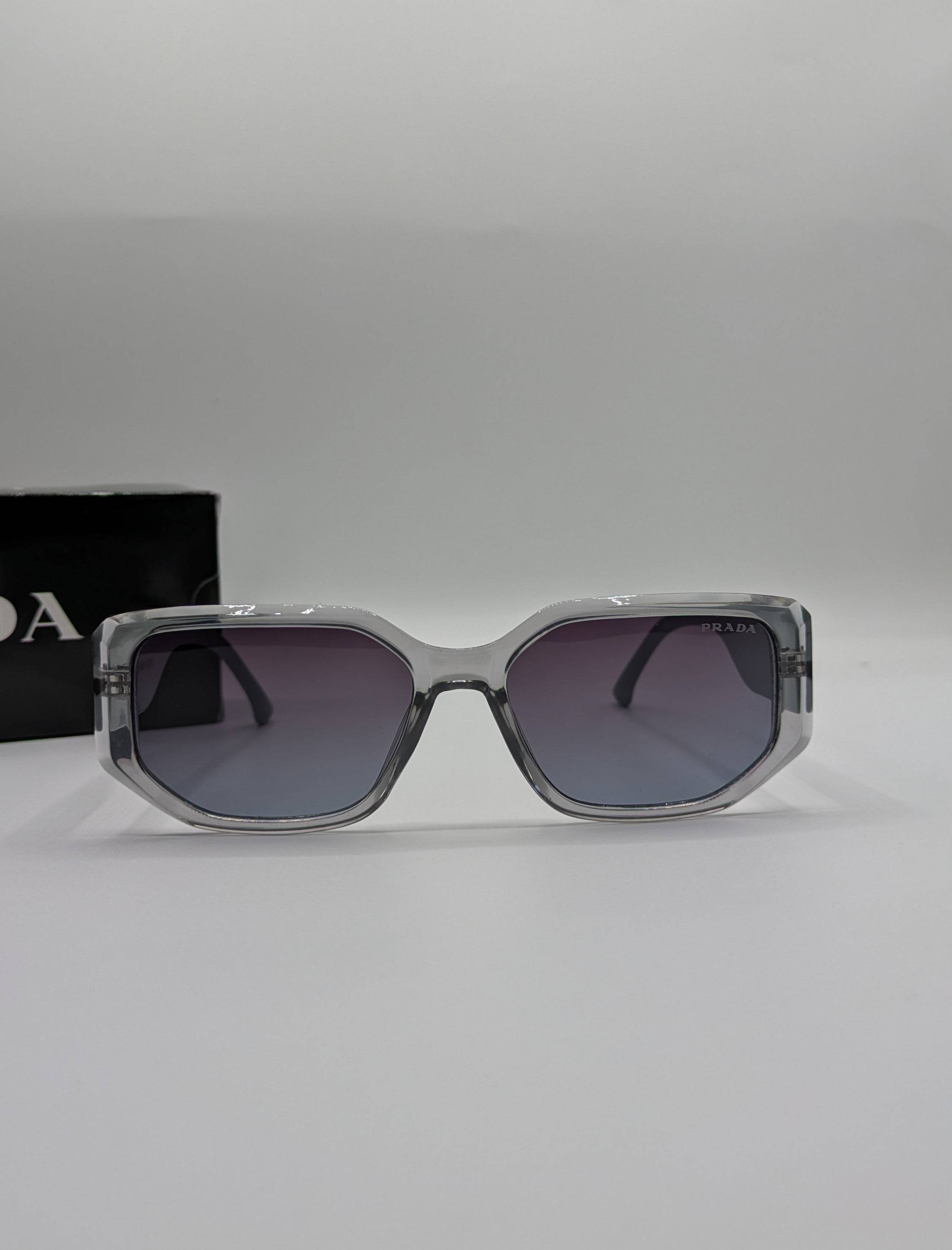 PRADA G62