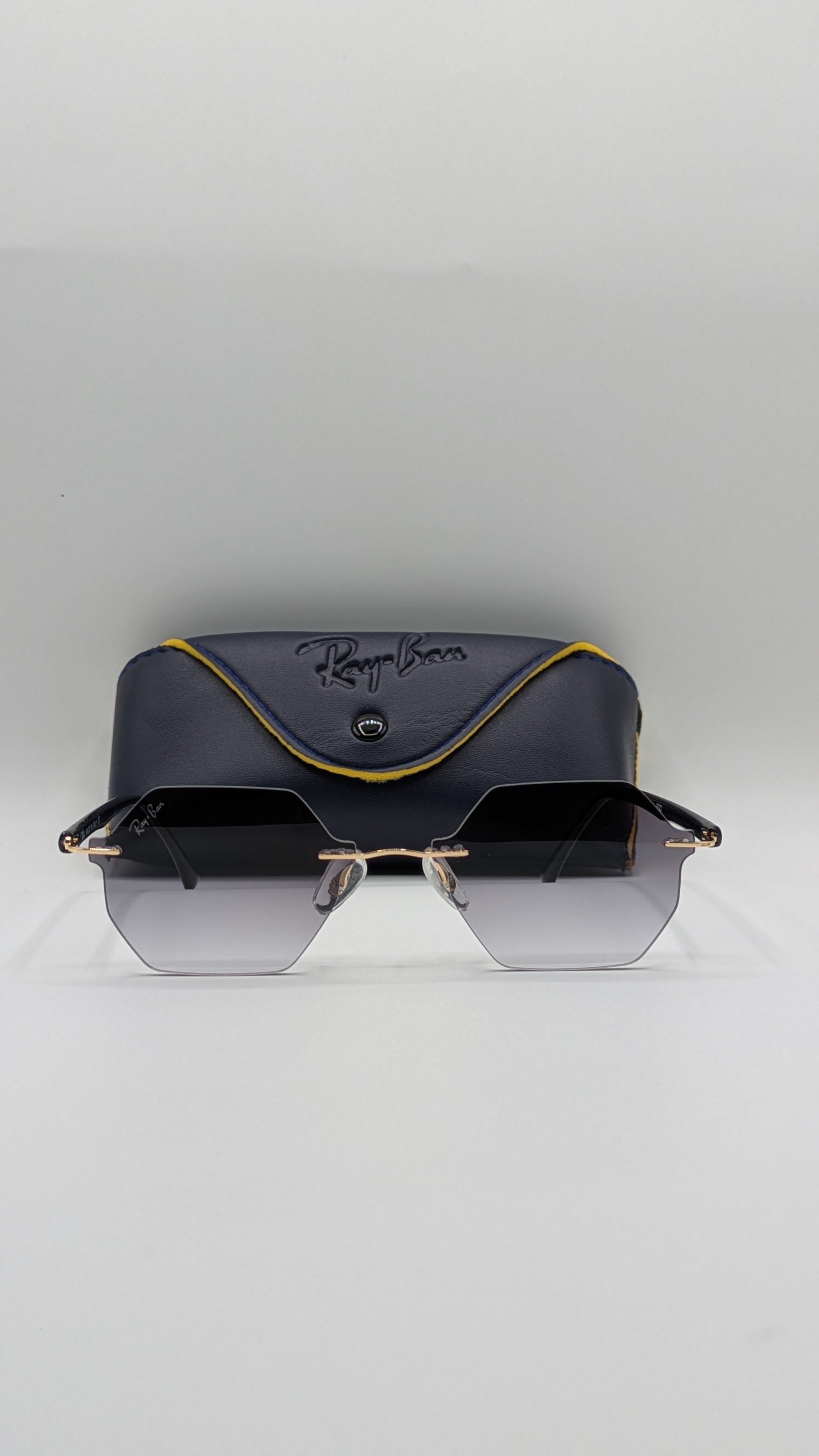 RAYBAN 9522