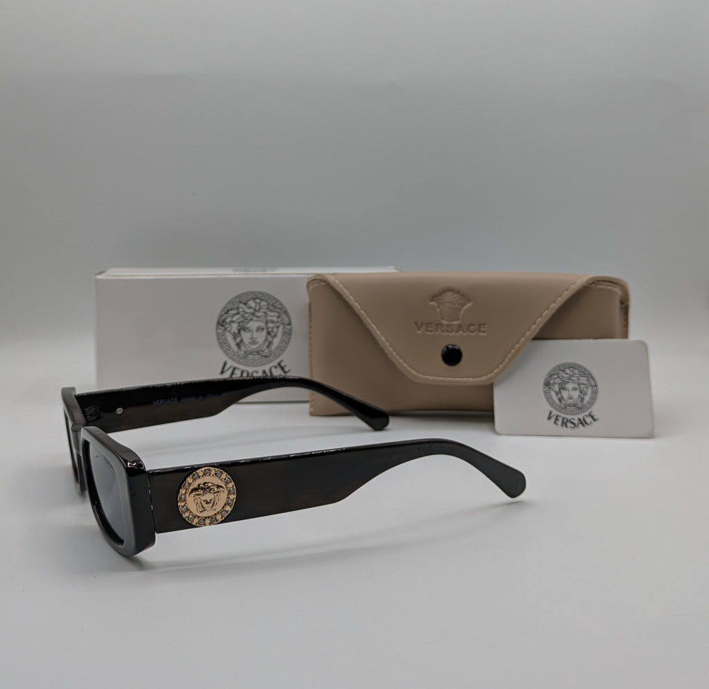 VERSACE